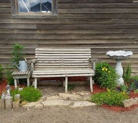 what color should i paint my garden bench