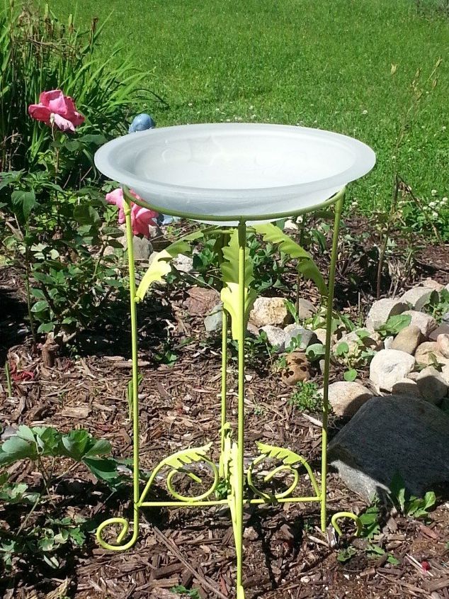 repurposed plant stand to birdbath, outdoor living, pets animals, repurposing upcycling