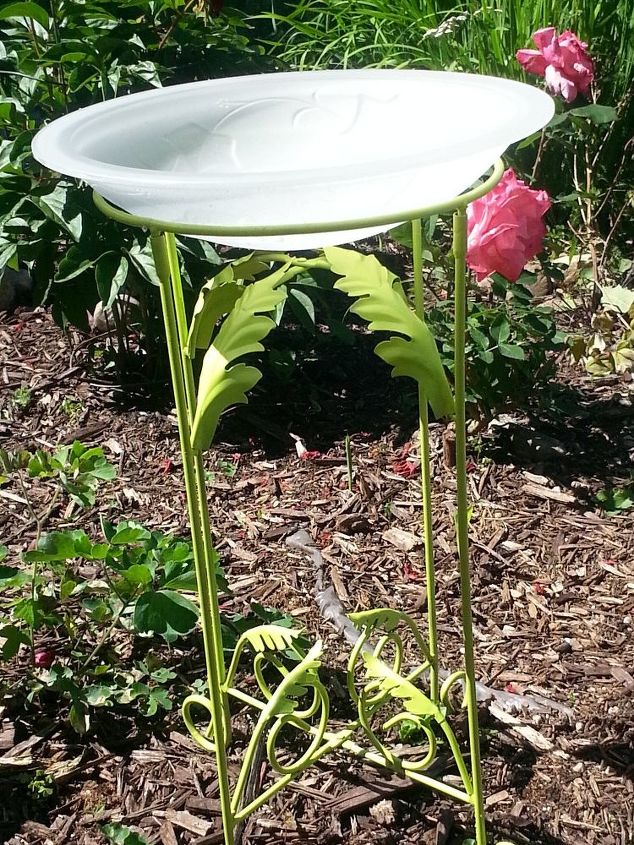 repurposed plant stand to birdbath, outdoor living, pets animals, repurposing upcycling