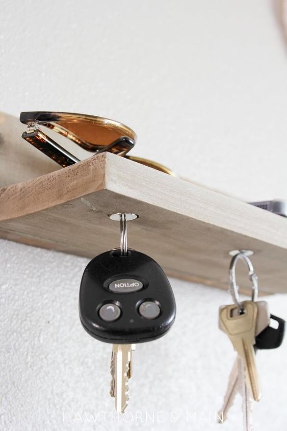 barn wood magnetic key holder, organizing, woodworking projects