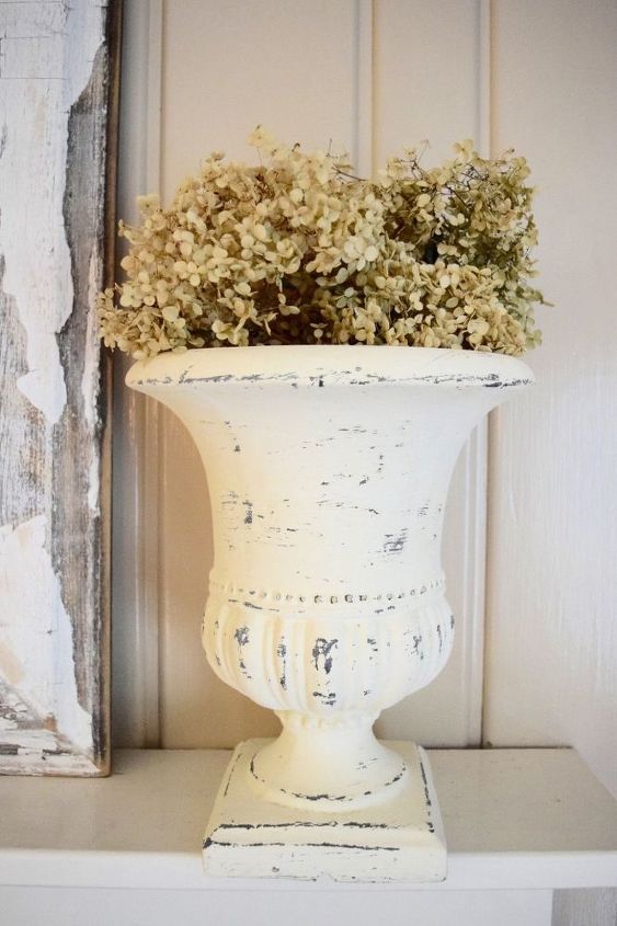 how to age a garden urn with chalk paint, chalk paint, container gardening, crafts, home decor