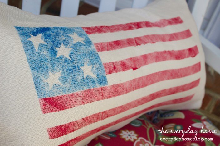 diy flag design outdoor pillow, crafts, how to, outdoor living, patriotic decor ideas, seasonal holiday decor, reupholster