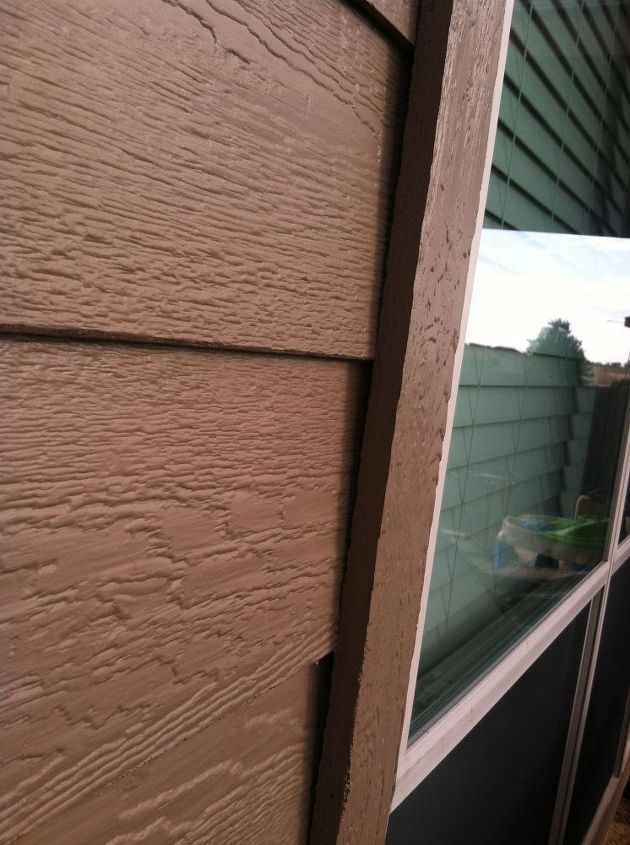can i put foam sealant in between the trim and the siding