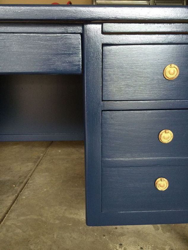 desk makeover in navy blue, painted furniture