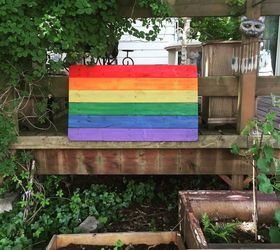 DIY Rainbow Pallet Flag!