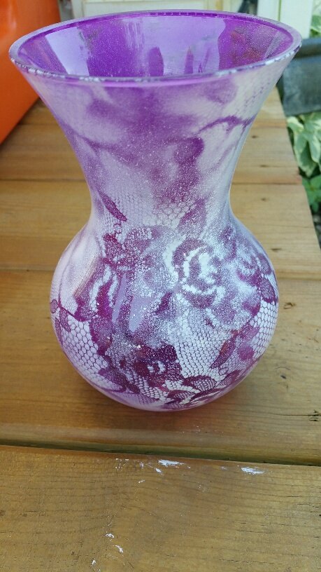 lace spray painted over vases, container gardening, gardening, painting