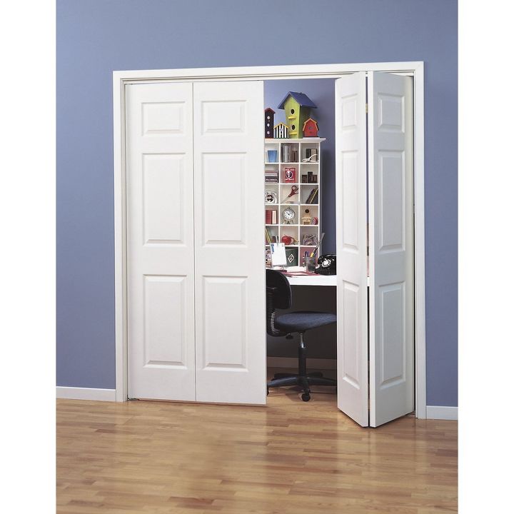 puertas del armario en el estudio del marido