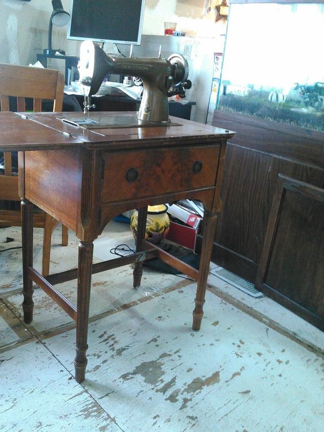 q sewing machine age id, painted furniture, repurposing upcycling