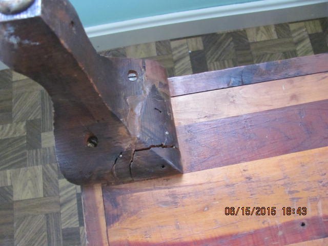 cedar chest beautiful wood but broken legs, two