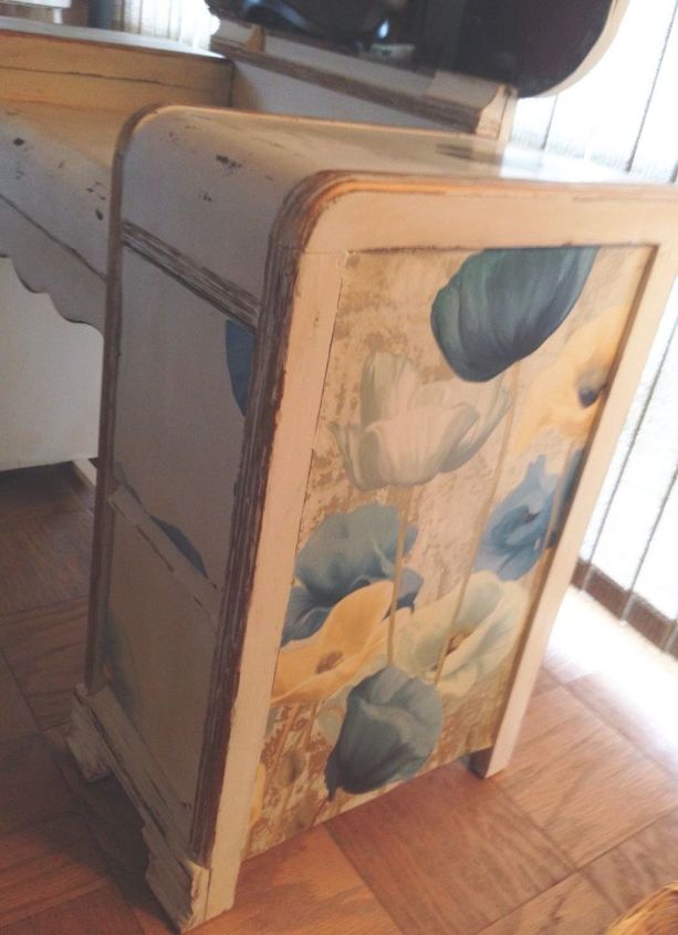 painted and decoupaged vintage veneer vanity, decoupage, painted furniture, repurposing upcycling, Right side