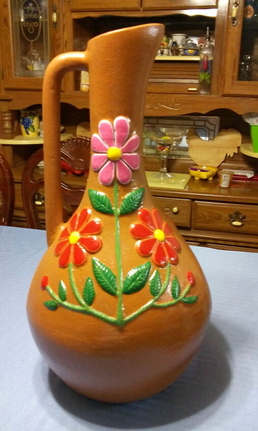 upcycled and painted terra cotta items, crafts, gardening