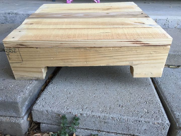 diy pallet end table, diy, how to, pallet, repurposing upcycling, woodworking projects, Top boards added to frame