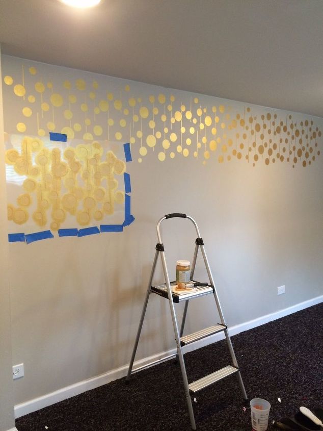 golden stenciled bedroom wall, bedroom ideas, painting, wall decor