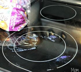 Cómo quitar el plástico derretido de su estufa