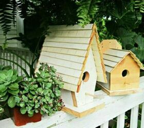 diy ideas to use pallets in the garden, container gardening, gardening, pallet, repurposing upcycling, Pallet Birdhouse