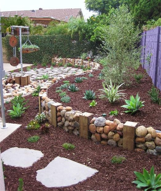 9 amazing garden edge ideas from wildly creative people, concrete masonry, container gardening, flowers, gardening, Photo via Green Landscapes to Envy