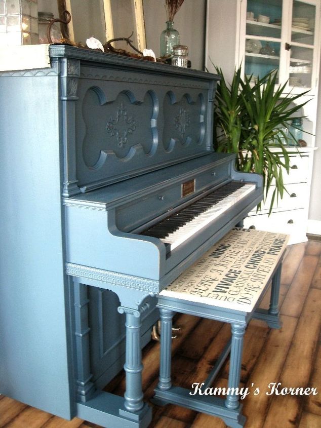 piano musical art subway