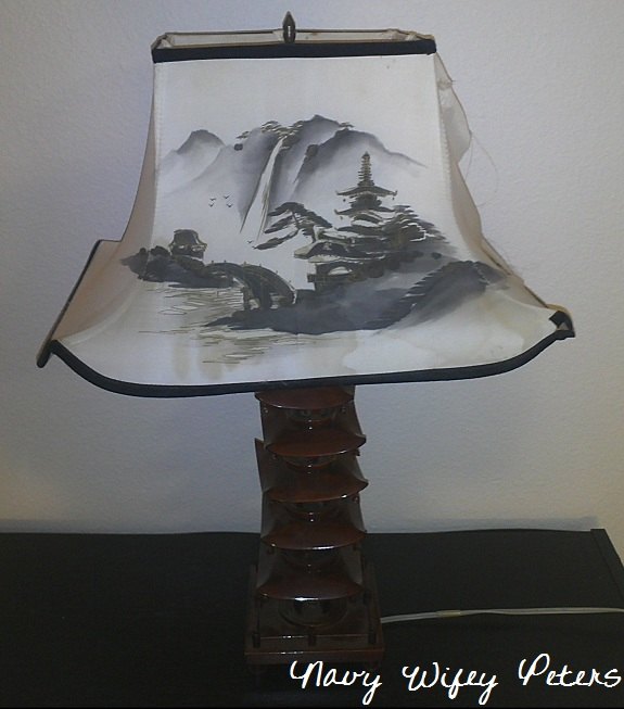 oriental lamp shade makeover, crafts, how to, lighting, This is the before pic