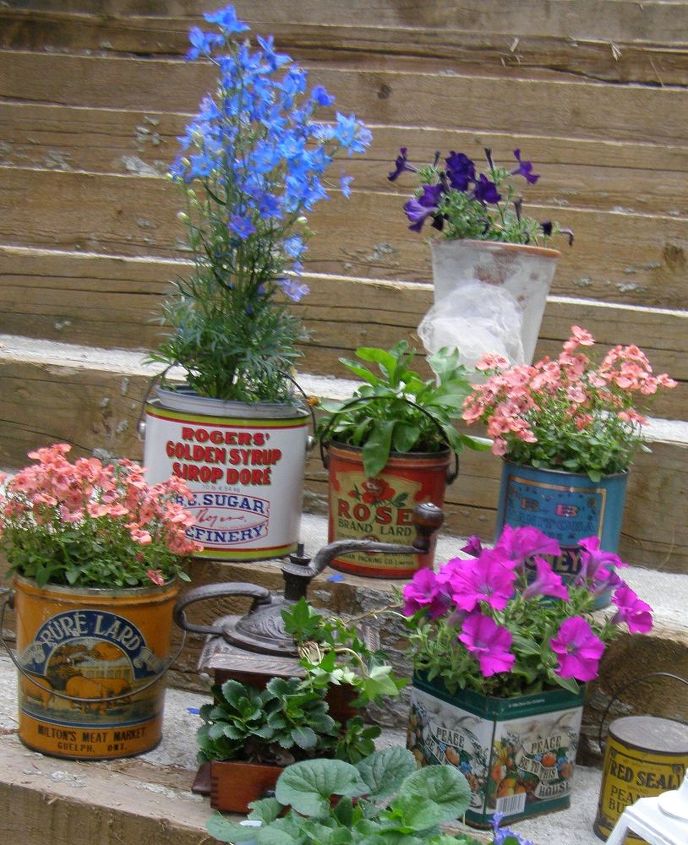 vintage garden, container gardening, flowers, gardening, outdoor living, repurposing upcycling