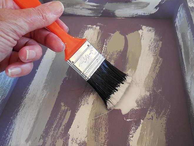 cmo conseguir el aspecto de capas de chippy paint usando chalk paint