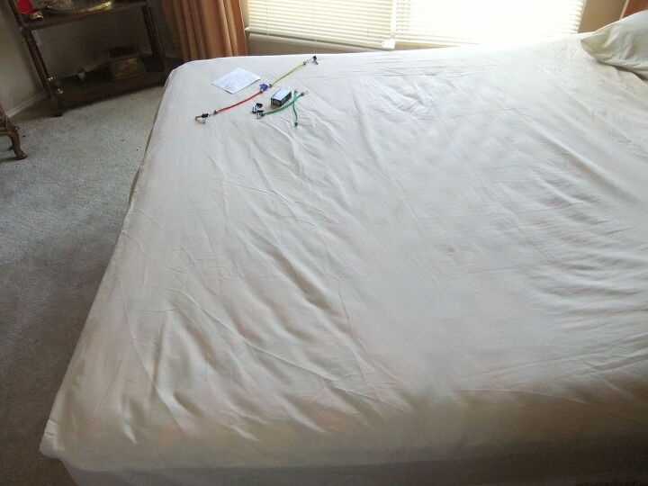 fitted bed sheet corner keepers, how to