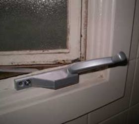 q how to loosen window cranks, home maintenance repairs, windows