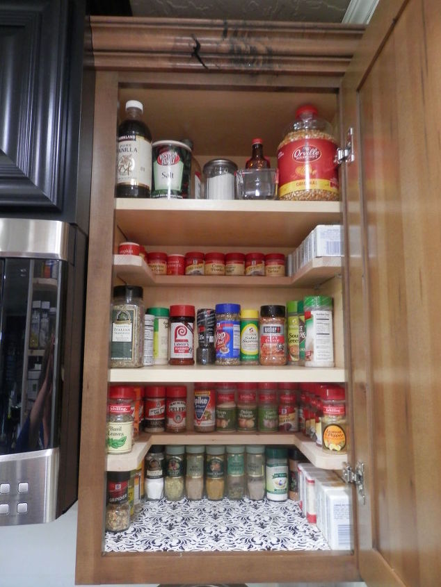 DIY Spicy Shelf organizer