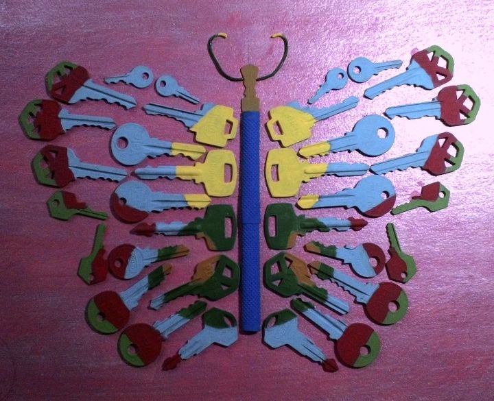 artesana de llaves mariposa