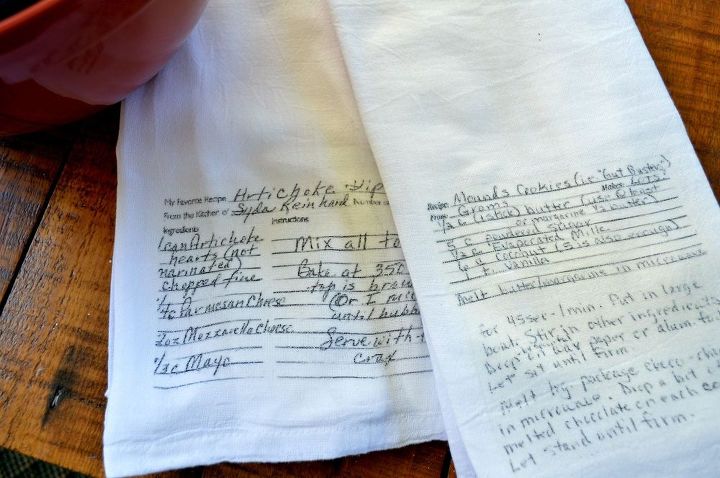 toallas con recetas escritas a mano