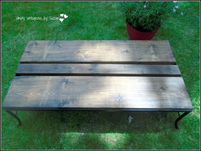 diy outdoor coffee table, outdoor furniture, painted furniture, rustic furniture