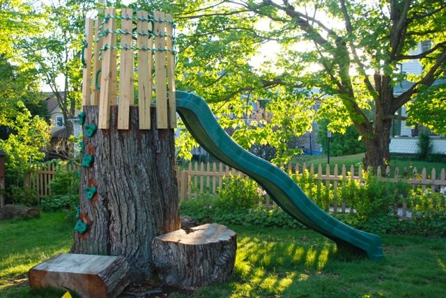 11 pictures of crazy cool uses for tree stumps, Photo via Wife Mother Gardener