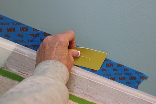 how to paint baseboards without getting paint on your carpet