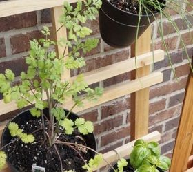 how to make a vertical herb garden, container gardening, gardening, pallet, repurposing upcycling