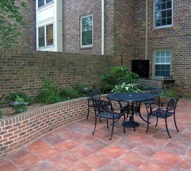 a courtyard with new orleans flair, View of the planter