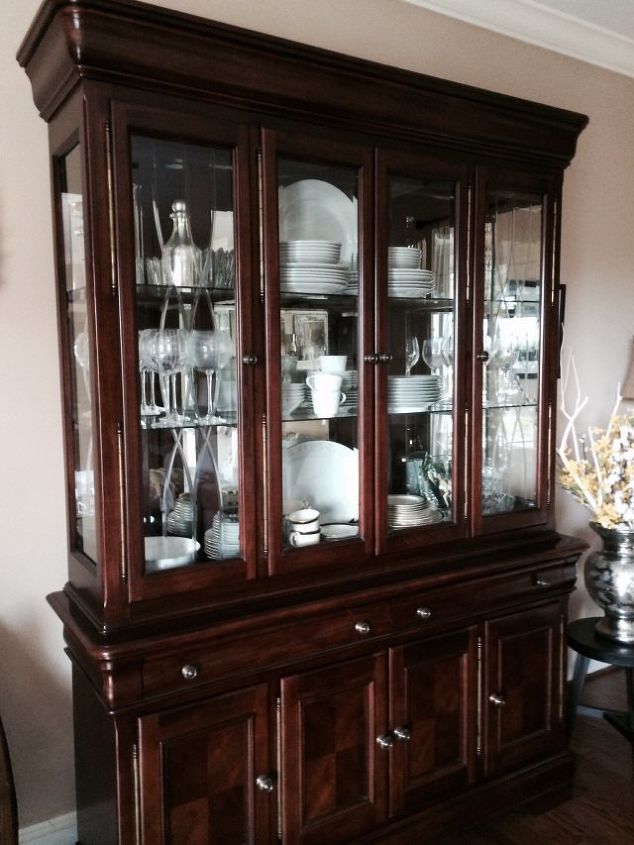painting a china cabinet