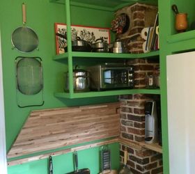 fold down counter in a small kitchen, countertops, kitchen design, organizing, Image Lara Edge for HouseLogic com