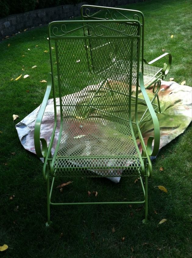 curbside trash turned to treasure, outdoor furniture, painted furniture, repurposing upcycling, reupholster