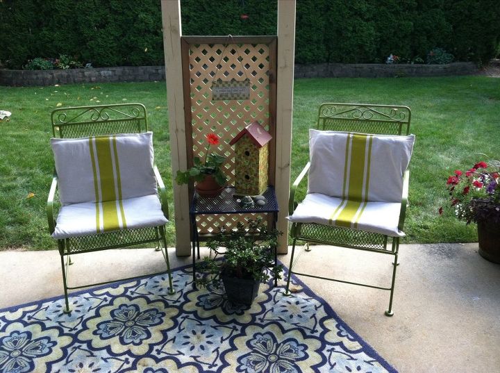 curbside trash turned to treasure, outdoor furniture, painted furniture, repurposing upcycling, reupholster