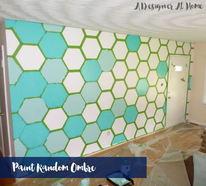 como pegar y pintar una pared con patron hexagonal, Pintar hex gonos individuales para el ombre