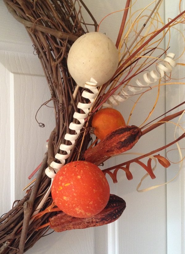 easy grapevine wreath for fall, crafts, seasonal holiday decor, wreaths