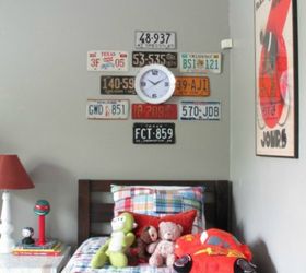 easy license plate wall art, bedroom ideas, crafts, repurposing upcycling, wall decor