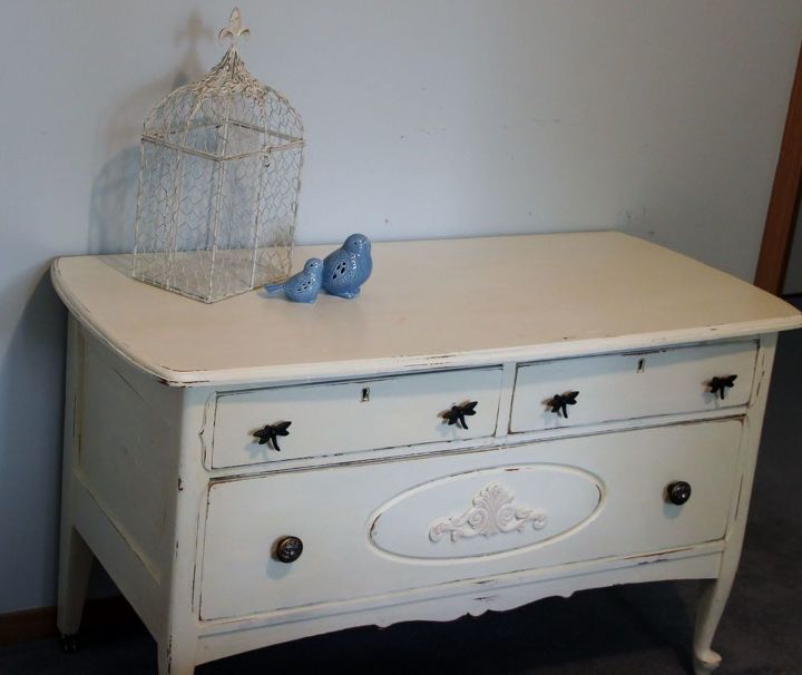 chalk painted dresser makeover, chalk paint, painted furniture
