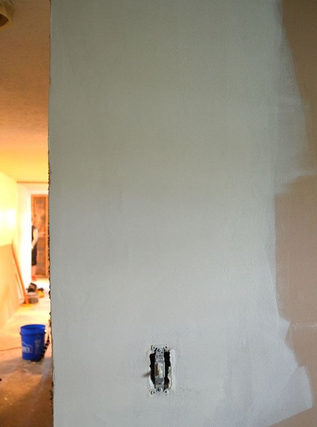 How To Fix Torn Drywall Paper