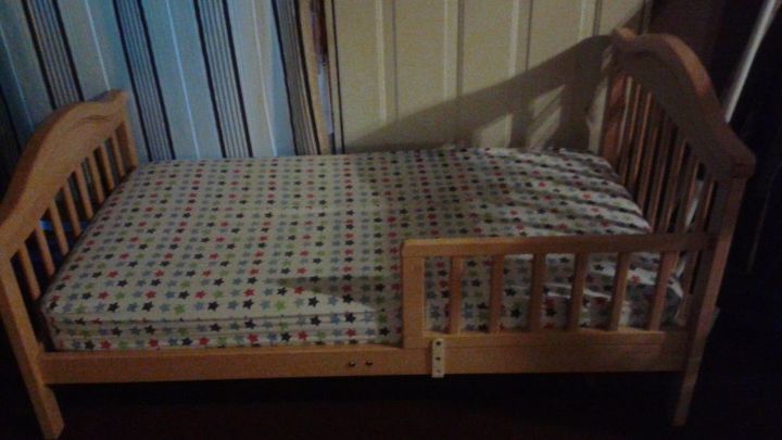 q toddler bed up cycle, repurposing upcycling, Hope this works