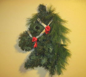 horse head christmas wreath, crafts, seasonal holiday decor, wreaths