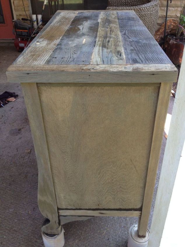How To Do A Weathered Wood Finish On Furniture Hometalk How To Do A Weathered Wood Finish On Furniture Painted