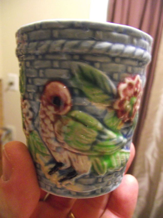 q japanese mystery items china closet, crafts, furniture id, No markings on this but it is small Old There are 2 of different colors