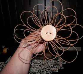 rusty wire flowers, crafts, repurposing upcycling