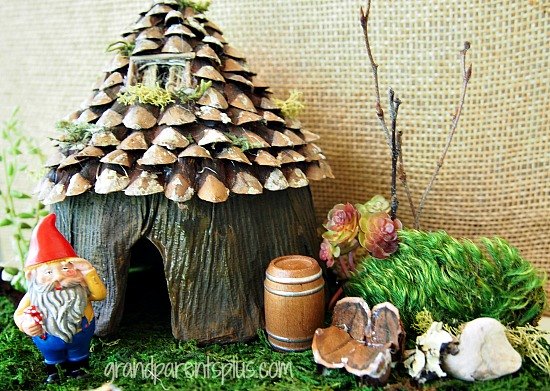 miniature gnome garden, crafts