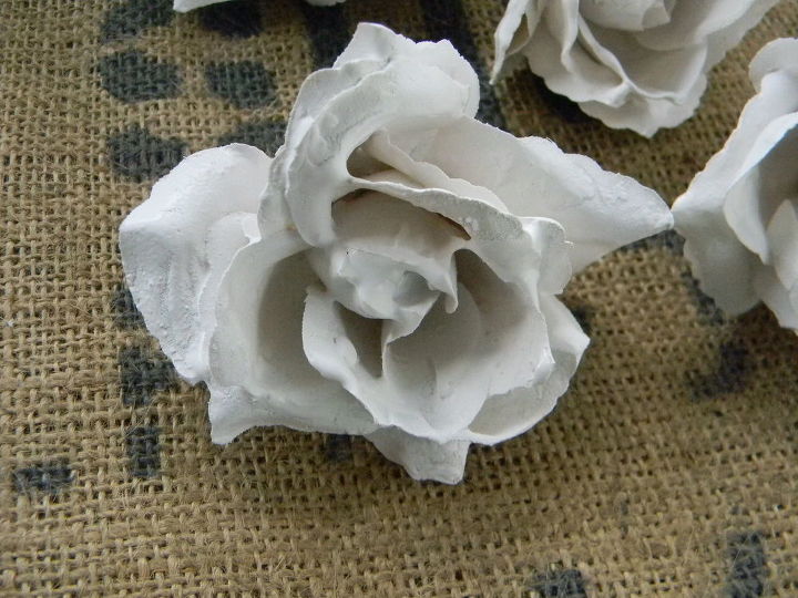 arreglo costero de flores de seda baadas en yeso